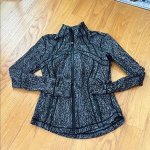 Lululemon define Jacket size 4 Luon suited Jacquard black white
